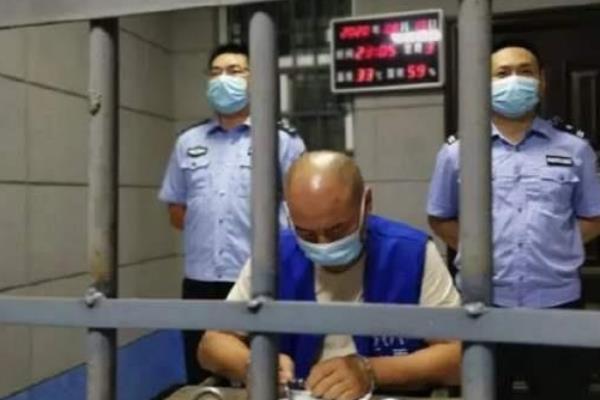 上海化工厂杀人案:六小时内杀害6人(凶手竟是六旬老人)244 / 作者:UFO爱好者 / 帖子ID:100695