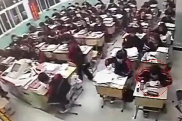 萧振高三学生跳楼自杀事件真相:生前口中常念世界末日226 / 作者:UFO爱好者 / 帖子ID:100687
