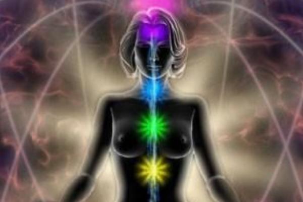 人体辉光怎么才能看到?人体二次辐射会产生有色光辉480 / 作者:UFO爱好者 / 帖子ID:97176