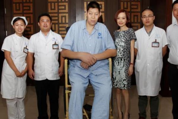 世界上最高的人排行:第一诞生于清朝(唯一超过三米的人)657 / 作者:UFO爱好者 / 帖子ID:89827