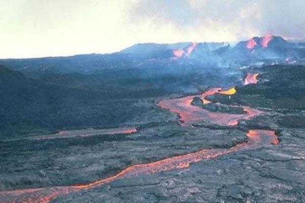 世界最高的十座活火山排行榜:第三曾喷发50次(高五千米)426 / 作者:UFO爱好者 / 帖子ID:89819