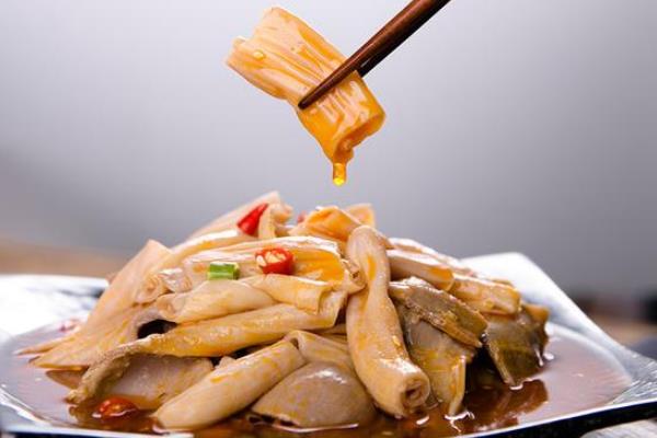 脆鹅肠为什么是禁菜?用小刀将活鹅肠子扯出(残忍至极)528 / 作者:UFO爱好者 / 帖子ID:73803
