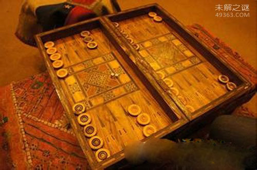 世纪魔术大骗局:土耳其行棋傀儡魔术的秘密982 / 作者:UFO爱好者 / 帖子ID:77548