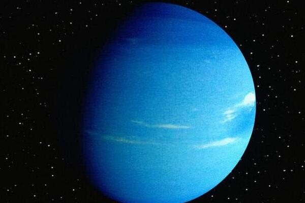 海王星是什么颜色，蓝色（因大气中有甲烷存在/吸收红橙光）810 / 作者:UFO爱好者 / 帖子ID:79351