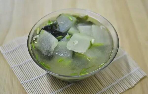 冬瓜海带汤的坏处，女性大姨妈期间禁用（平时喝可以减肥）845 / 作者:UFO爱好者 / 帖子ID:91097