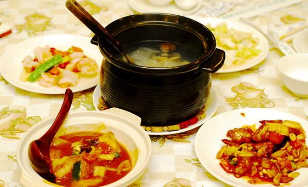 四菜一汤是什么标准，国宴标准/费用不超过200元603 / 作者:UFO爱好者 / 帖子ID:90436