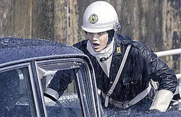 三亿日元抢劫事件始末，无暴力抢劫（一人一车骗走30亿）508 / 作者:UFO爱好者 / 帖子ID:103788