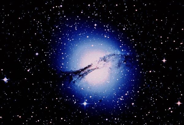 红巨星人马座kw，宇宙最大的恒星之一/可以装下10亿颗太阳838 / 作者:UFO爱好者 / 帖子ID:81621