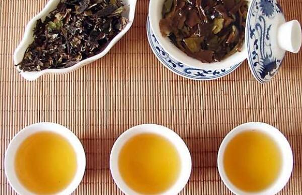 白牡丹茶的副作用，空腹喝会头晕/老年人不能喝太多96 / 作者:UFO爱好者 / 帖子ID:88797