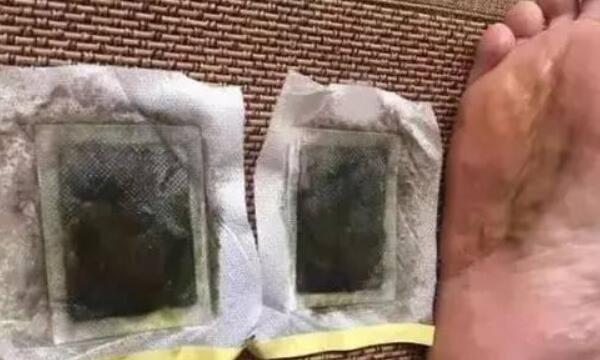 涌泉贴哪些人不能用，孕妇、术后出血者、肾功能差的人796 / 作者:UFO爱好者 / 帖子ID:87791