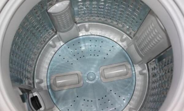 7kg洗衣机能洗被子吗，能（被子重量在7kg以内）759 / 作者:UFO爱好者 / 帖子ID:84139