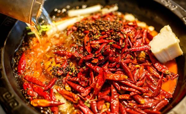 火锅为什么用牛油，食物更香更美味（吃牛油并不会长胖）803 / 作者:UFO爱好者 / 帖子ID:83999
