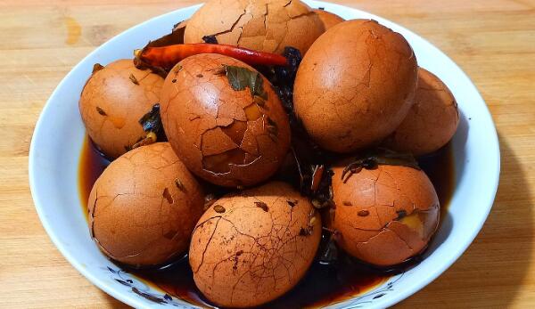 茶叶蛋能和牛奶一起吃吗，能（早餐搭配吃对身体好）466 / 作者:UFO爱好者 / 帖子ID:84058