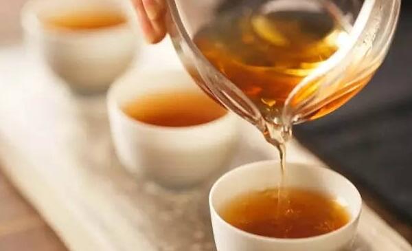 红茶能和蜂蜜一起喝吗，能（同喝味更好、营养更丰富）589 / 作者:UFO爱好者 / 帖子ID:83981