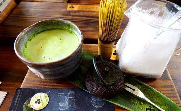 抹茶粉能直接泡水喝吗，不能（直接冲有结块很难喝）805 / 作者:UFO爱好者 / 帖子ID:83957
