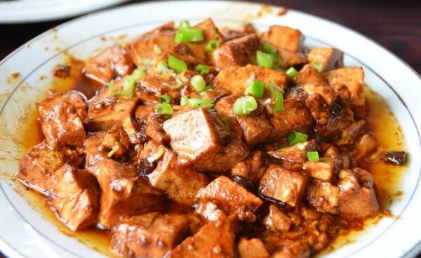 绢豆腐可以生吃吗，可以生吃（煮熟吃味道更好）994 / 作者:UFO爱好者 / 帖子ID:83648