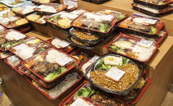 长期使用塑料饭盒有毒吗，有毒（会使人头晕恶心）488 / 作者:UFO爱好者 / 帖子ID:83424