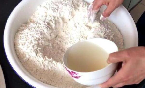 发面失败用白酒补救可以吗，可以（少量白酒/静置10分钟）740 / 作者:UFO爱好者 / 帖子ID:83050