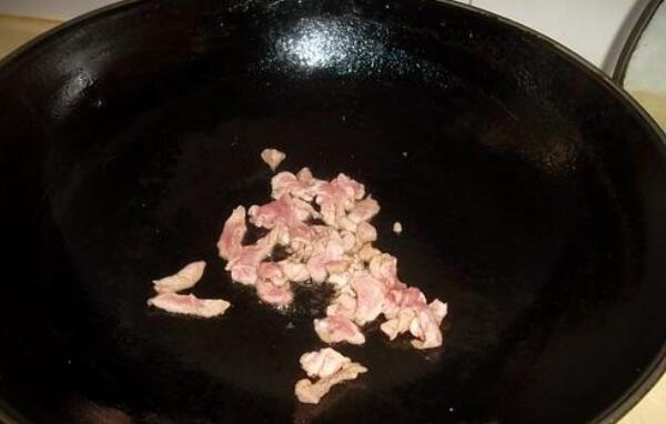 肉质鲜嫩小窍门，烹饪前加淀粉拌匀（烹饪时多放油）33 / 作者:UFO爱好者 / 帖子ID:82669