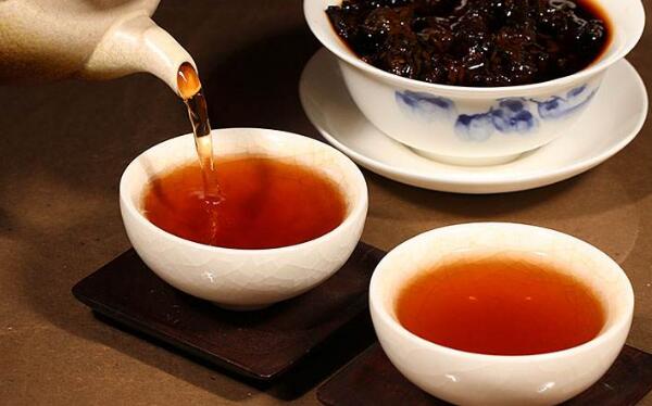 普洱茶生茶熟茶区分，茶色、汤色、茶味、叶底、功效不同310 / 作者:UFO爱好者 / 帖子ID:82729