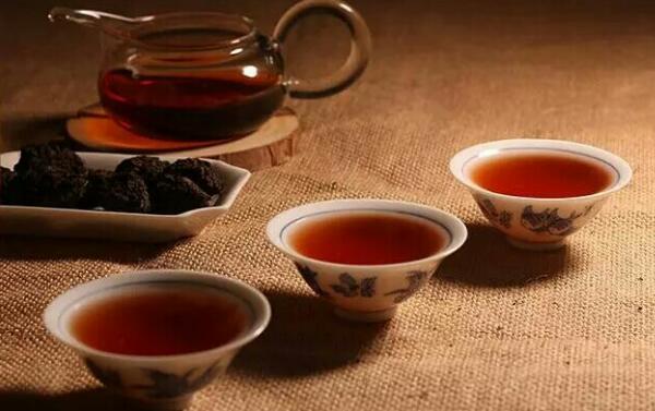 普洱茶生茶熟茶区分，茶色、汤色、茶味、叶底、功效不同275 / 作者:UFO爱好者 / 帖子ID:82729