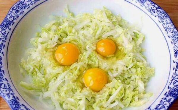 白菜能和鸡蛋一起吃吗，能（同食营养价值更高）521 / 作者:UFO爱好者 / 帖子ID:82578