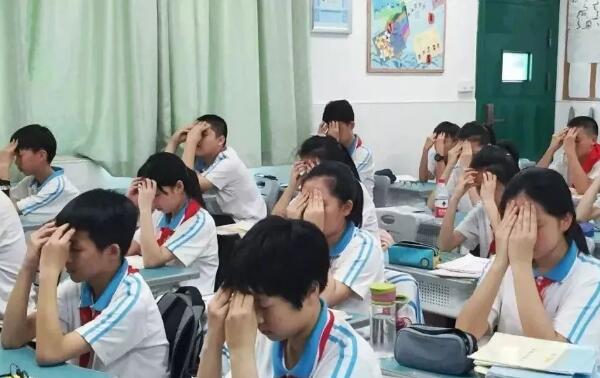 近视眼怎么恢复视力，看远看近/热敷眼睛/眼保健操200 / 作者:UFO爱好者 / 帖子ID:82426