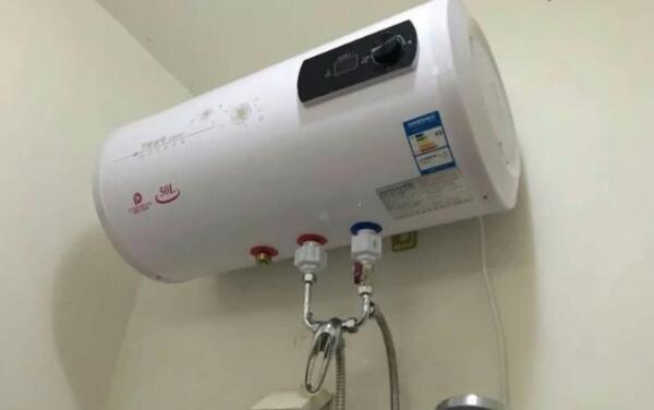 太阳能的水能喝吗，不能（水中有杂质、含有毒物质）96 / 作者:UFO爱好者 / 帖子ID:82010