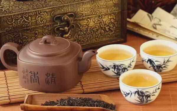 喝茶的时间有讲究，饮茶最佳的三个时间（早中晚三杯茶）20 / 作者:UFO爱好者 / 帖子ID:81913