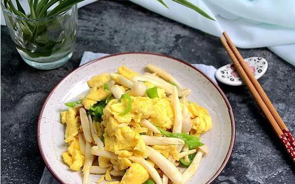 蘑菇和鸡蛋可以一起吃吗，可以（同食更美味更健康）869 / 作者:UFO爱好者 / 帖子ID:81793