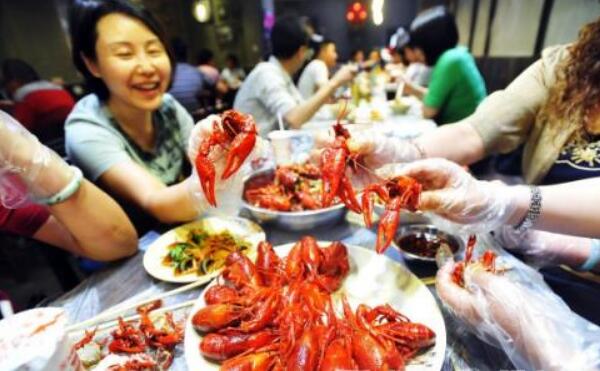 吃夜宵会胖吗，吃夜宵的危害（长胖、抵抗力下降）362 / 作者:UFO爱好者 / 帖子ID:81703