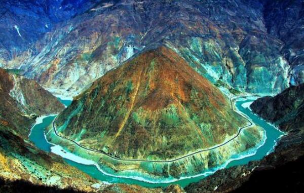 三江并流是哪三江，金沙江、澜沧江、怒江（最长4880千米）187 / 作者:UFO爱好者 / 帖子ID:81608