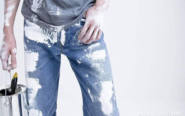 油漆弄到衣服上怎么洗掉，橄榄油、花露水、卸甲水清洗415 / 作者:UFO爱好者 / 帖子ID:81415