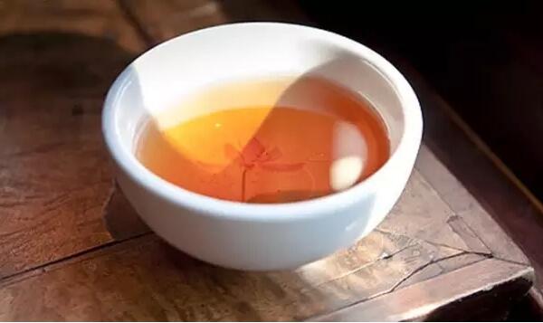 红茶什么时候喝最好，冬季喝暖胃（晚饭后一小时促消化）552 / 作者:UFO爱好者 / 帖子ID:81319