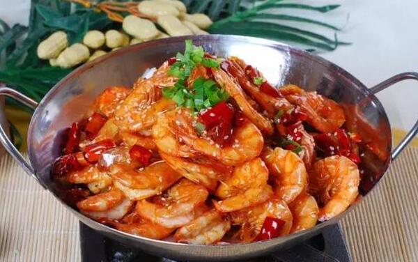土豆和虾能一起吃吗，能（干锅土豆虾味美营养丰富）70 / 作者:UFO爱好者 / 帖子ID:81314