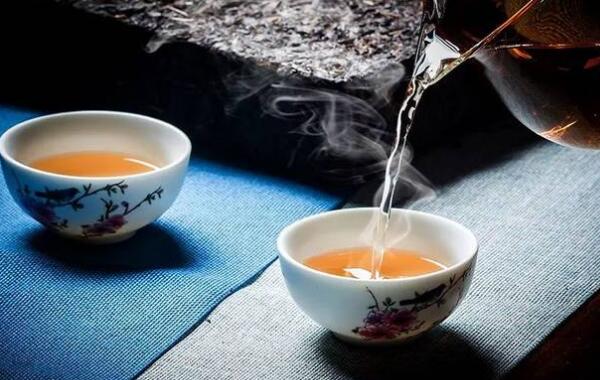 喝茶解药吗，茶叶含躁酸会解药性（有些药可用茶服用）947 / 作者:UFO爱好者 / 帖子ID:81146