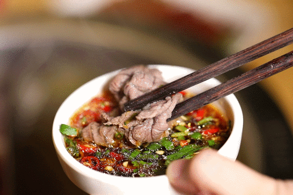 牛肉鸡蛋能一起吃吗，能（牛肉炒鸡蛋营养又美味）393 / 作者:UFO爱好者 / 帖子ID:80866