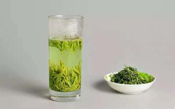 绿茶的冲泡时间，2-3分钟（中低档绿茶用100℃水冲泡）976 / 作者:UFO爱好者 / 帖子ID:80742