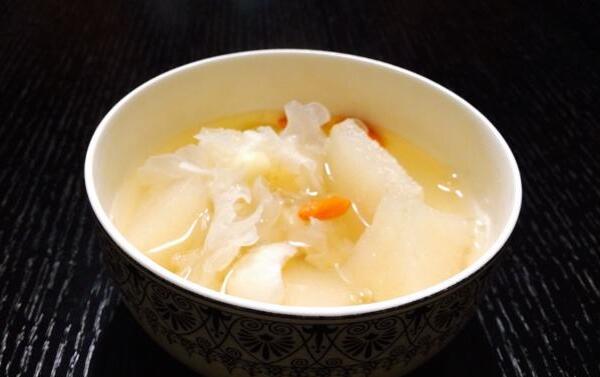 银耳莲子汤能隔夜吗，未过口可以过夜（吃过不能过夜）65 / 作者:UFO爱好者 / 帖子ID:80804