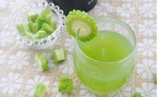 苦瓜可以生吃吗，可以（有降火减肥功效/适合夏季生吃）725 / 作者:UFO爱好者 / 帖子ID:80821