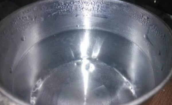水锈对身体有害吗，少量无害（水锈吃多了容易结石）669 / 作者:UFO爱好者 / 帖子ID:80809