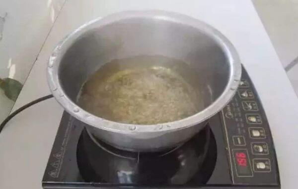 煮醋能杀菌吗 煮醋有什么作用与功效（无好处反而刺鼻）788 / 作者:UFO爱好者 / 帖子ID:80740
