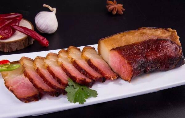 熏肉吃之前怎么处理，用温米水浸泡（放水中煮5分钟）336 / 作者:UFO爱好者 / 帖子ID:80636
