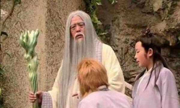 镇元子的师傅是：鸿钧老祖（镇元子被分配到镇守果园）193 / 作者:UFO爱好者 / 帖子ID:97418