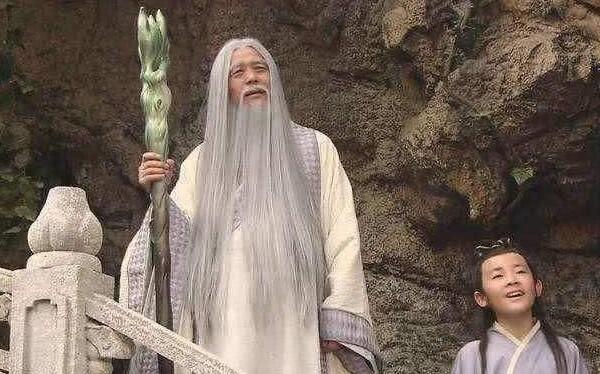 镇元子的师傅是：鸿钧老祖（镇元子被分配到镇守果园）316 / 作者:UFO爱好者 / 帖子ID:97418