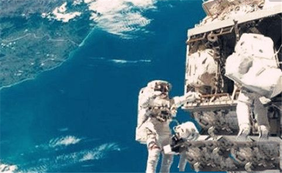 NASA解释四种太空死亡方式 原来宇航员这么危险?528 / 作者:UFO爱好者 / 帖子ID:70724