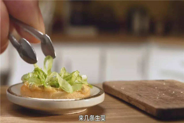 世界上最小的汉堡是什么 mini巨无霸（个头迷你）731 / 作者:UFO爱好者 / 帖子ID:95366