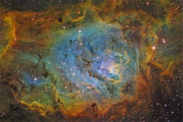 老鹰星云中的人脸揭秘 老鹰星云中到底有什么秘密858 / 作者:UFO爱好者 / 帖子ID:73622