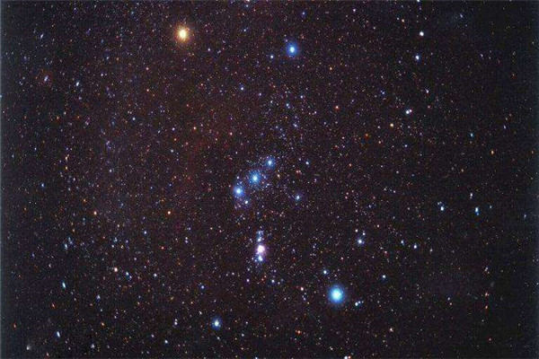 宇宙最大的10个星系 大犬座VY上榜盾牌座UY最大相当惊人175 / 作者:UFO爱好者 / 帖子ID:95516