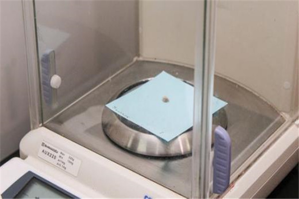 世界上最小的饺子是在哪里 仅0.016克俄罗斯巴库琳娜制作258 / 作者:UFO爱好者 / 帖子ID:94695